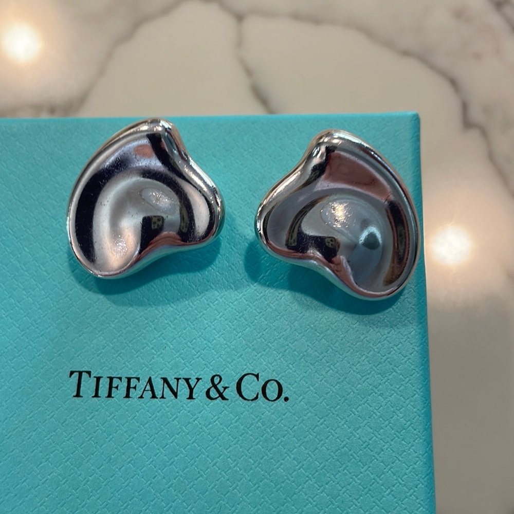 Tiffany’s sterling silver Heart  CLIP on earrings. They are not pierced.